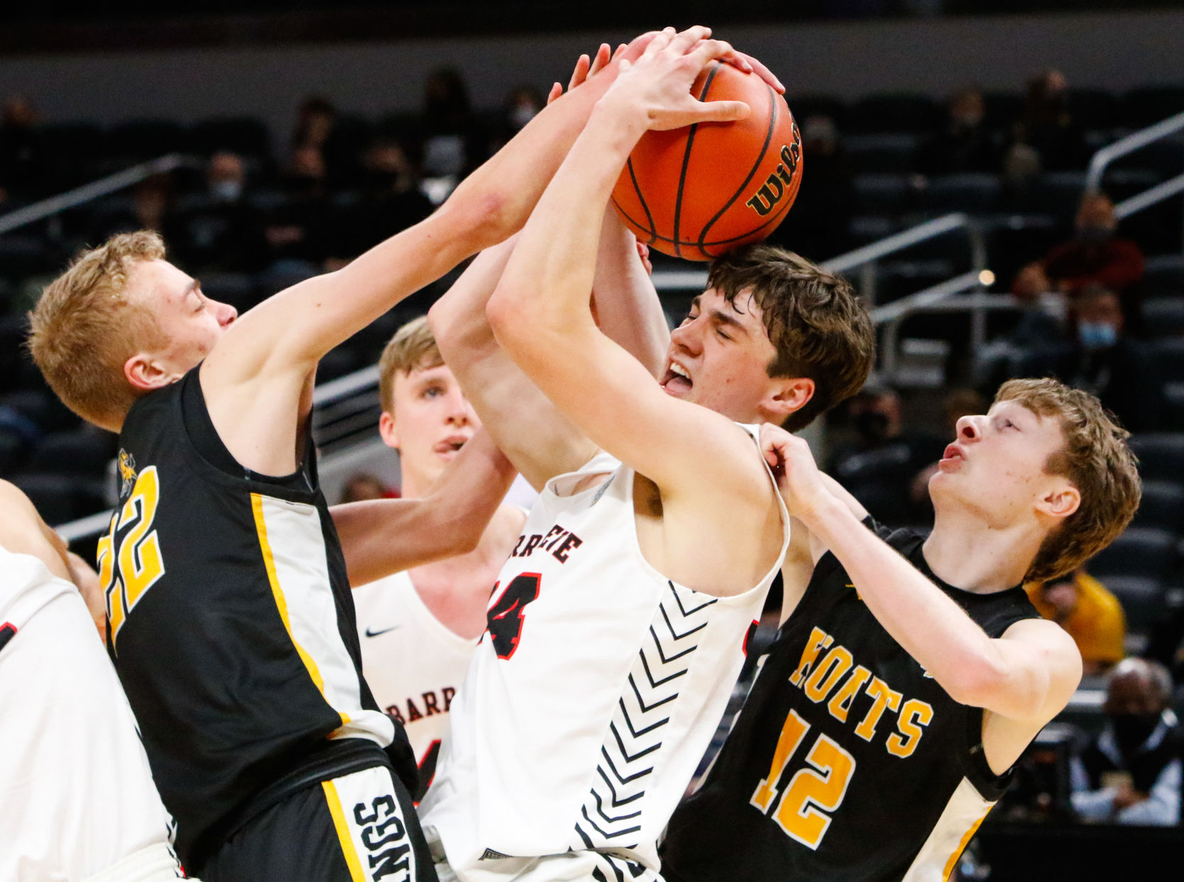 Class A boys basketball state final: Kouts vs. Barr-Reeve
